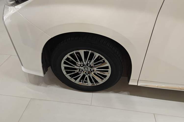 Used Toyota Alphard 2023 Dual-Motor 2.5L Premium Golden Edition Left Front Wheel Hub
