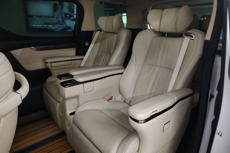 Used Toyota Alphard 2023 Dual-Motor 2.5L Premium Golden Edition Left Rear Seat