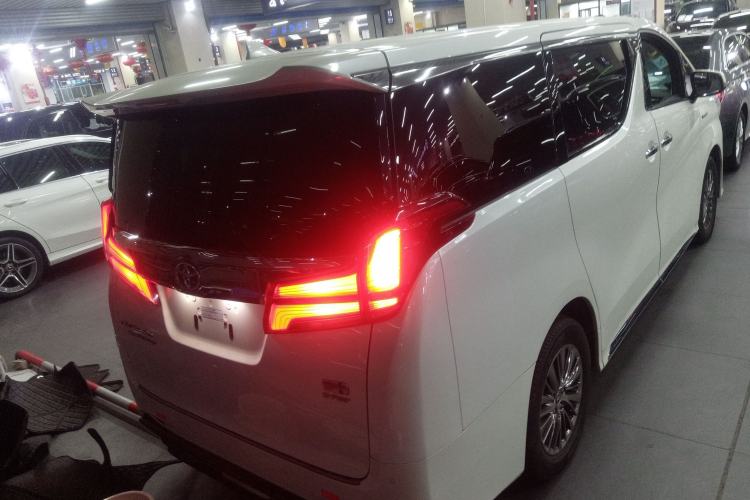 Used Toyota Alphard 2023 Dual-Motor 2.5L Premium Golden Edition Rear Right 45 Deg
