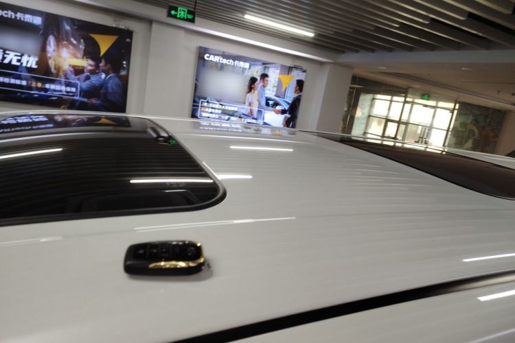 Used Toyota Alphard 2023 Dual-Motor 2.5L Premium Golden Edition Roof