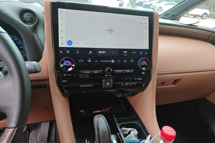 Used Toyota Alphard 2024 Dual-Engine 2.5L Prestige Edition Audio And AC Panel