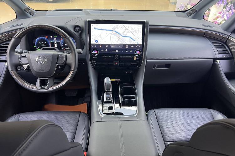 Used Toyota Alphard 2024 Dual-Engine 2.5L Prestige Edition Audio And AC Panel