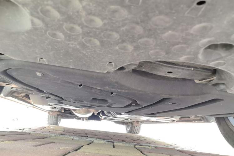 Used Toyota Alphard 2024 Dual-Engine 2.5L Deluxe Edition Chassis Front