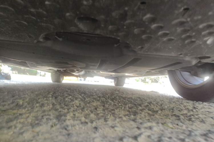 Used Toyota Alphard 2024 Dual-Engine 2.5L Deluxe Edition Chassis Front