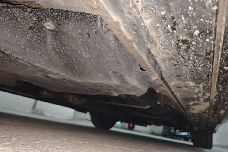 Used Toyota Alphard 2024 Dual-Engine 2.5L Deluxe Edition Chassis Front Left
