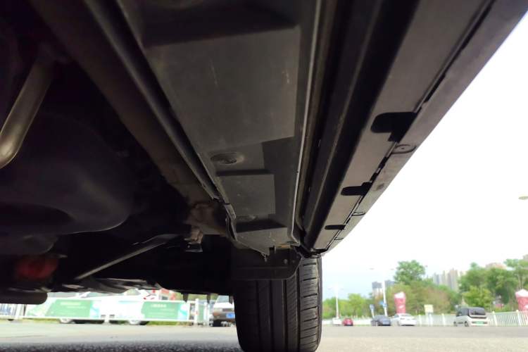 Used Toyota Alphard 2024 Dual-Engine 2.5L Deluxe Edition Chassis Front Left