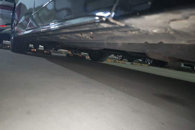 Used Toyota Alphard 2024 Dual-Engine 2.5L Deluxe Edition Chassis Front Right