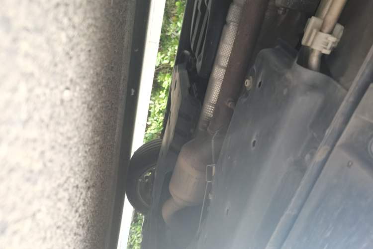 Used Toyota Alphard 2024 Dual-Engine 2.5L Deluxe Edition Chassis Front Right