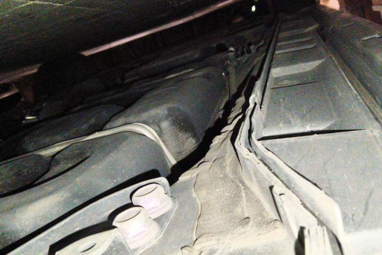 Used Toyota Alphard 2024 Dual-Engine 2.5L Deluxe Edition Chassis Rear Left