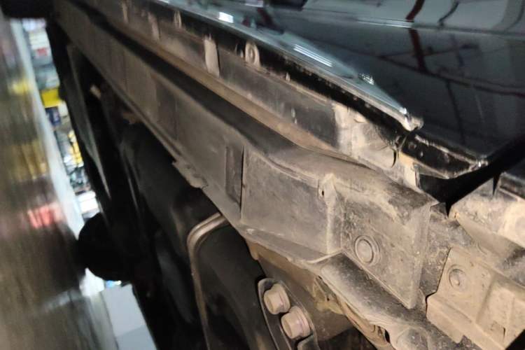 Used Toyota Alphard 2024 Dual-Engine 2.5L Deluxe Edition Chassis Rear Left