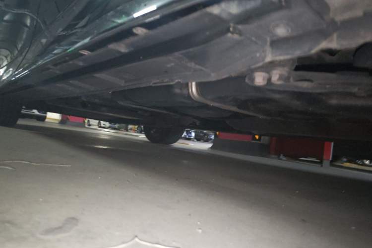 Used Toyota Alphard 2024 Dual-Engine 2.5L Deluxe Edition Chassis Rear Left