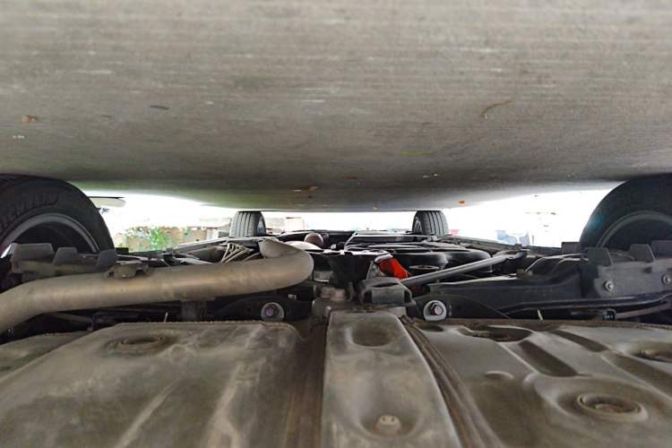 Used Toyota Alphard 2024 Dual-Engine 2.5L Deluxe Edition Chassis Rear
