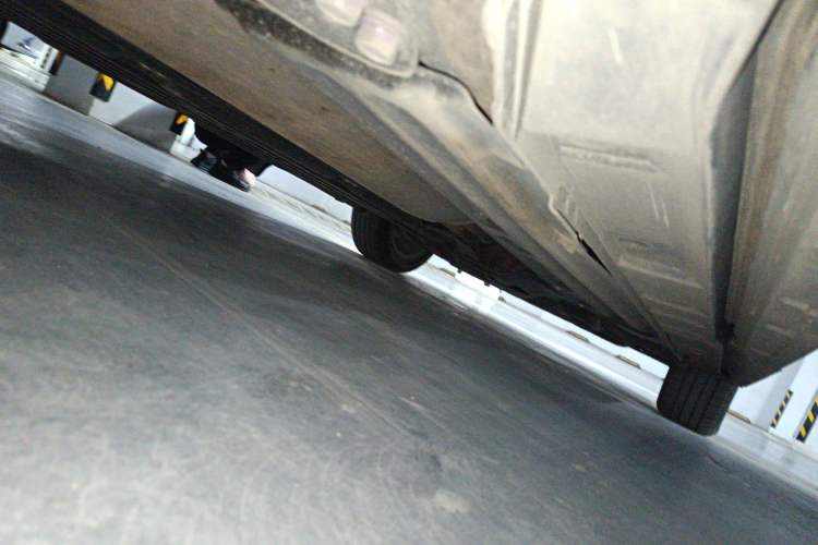Used Toyota Alphard 2024 Dual-Engine 2.5L Deluxe Edition Chassis Rear Right