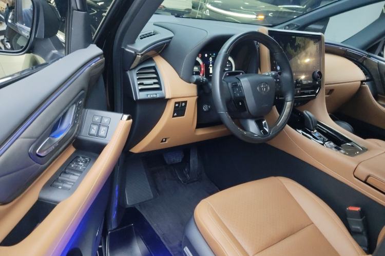 Used Toyota Alphard 2024 Dual-Engine 2.5L Deluxe Edition Driver Seat