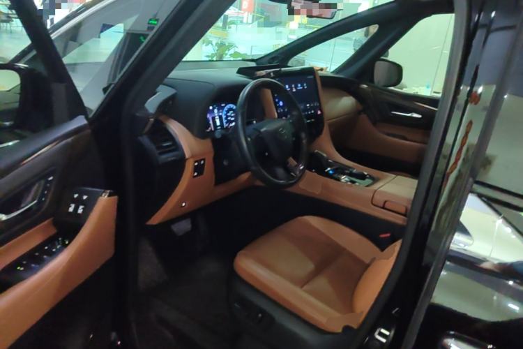 Used Toyota Alphard 2024 Dual-Engine 2.5L Deluxe Edition Driver Seat