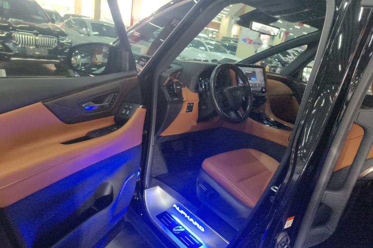 Used Toyota Alphard 2024 Dual-Engine 2.5L Prestige Edition Driver Seat