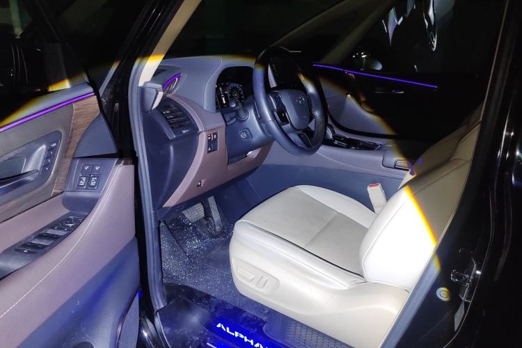 Used Toyota Alphard 2024 Dual-Engine 2.5L Prestige Edition Driver Seat