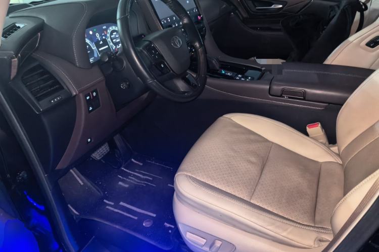 Used Toyota Alphard 2024 Dual-Engine 2.5L Prestige Edition Driver Seat