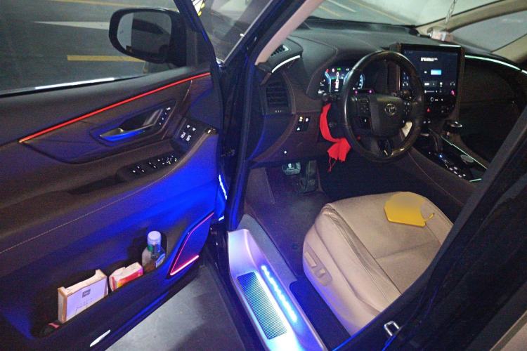 Used Toyota Alphard 2024 Dual-Engine 2.5L Deluxe Edition Driver Seat