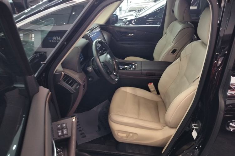 Used Toyota Alphard 2024 Dual-Engine 2.5L Prestige Edition Driver Seat
