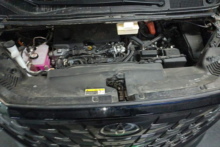 Used Toyota Alphard 2024 Dual-Engine 2.5L Deluxe Edition Engine Bay