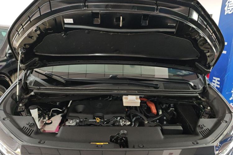 Used Toyota Alphard 2024 Dual-Engine 2.5L Deluxe Edition Engine Bay