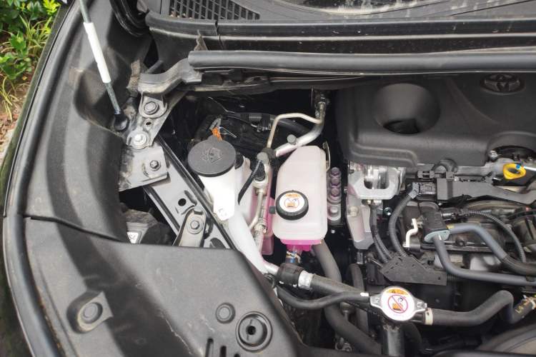 Used Toyota Alphard 2024 Dual-Engine 2.5L Prestige Edition Engine Bay Right
