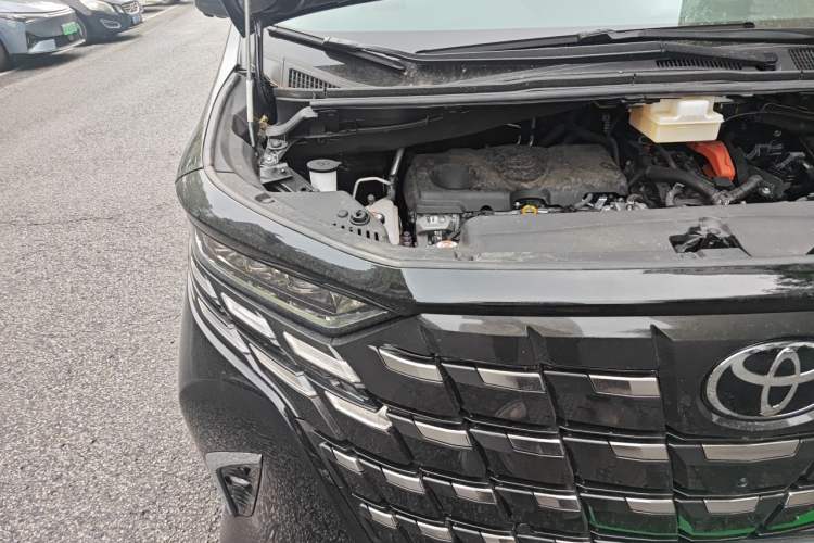 Used Toyota Alphard 2024 Dual-Engine 2.5L Deluxe Edition Engine Bay Right