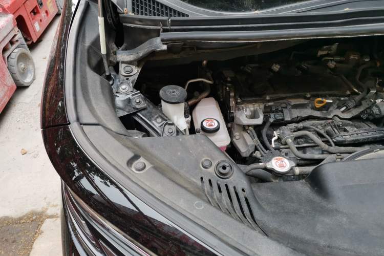 Used Toyota Alphard 2024 Dual-Engine 2.5L Prestige Edition Engine Bay Right