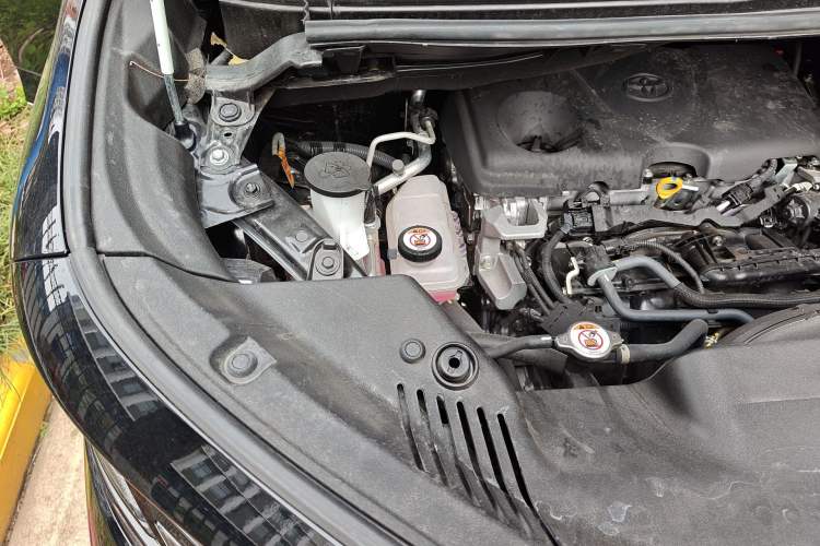 Used Toyota Alphard 2024 Dual-Engine 2.5L Prestige Edition Engine Bay Right
