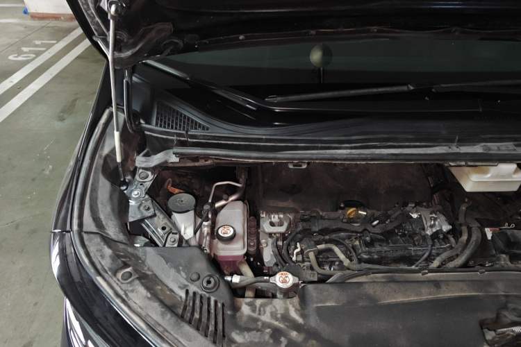 Used Toyota Alphard 2024 Dual-Engine 2.5L Prestige Edition Engine Bay Right