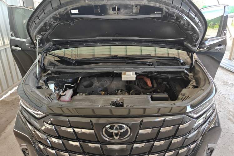 Used Toyota Alphard 2024 Dual-Engine 2.5L Prestige Edition Engine Bay