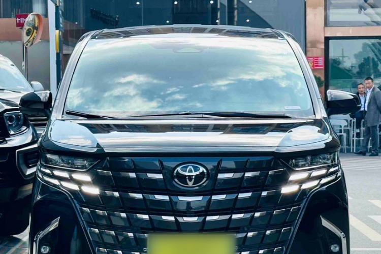 Used Toyota Alphard 2024 Dual-Engine 2.5L Prestige Edition Exterior 2