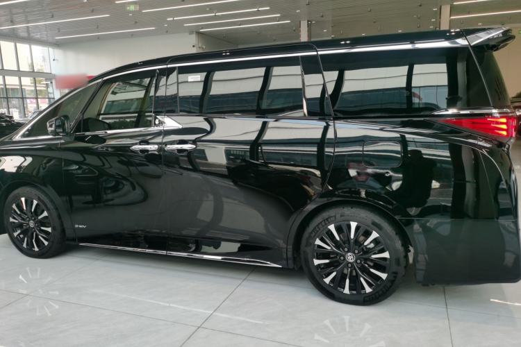 Used Toyota Alphard 2024 Dual-Engine 2.5L Prestige Edition Exterior 3