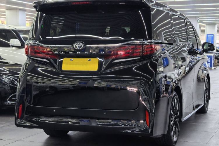 Used Toyota Alphard 2024 Dual-Engine 2.5L Prestige Edition Exterior 4