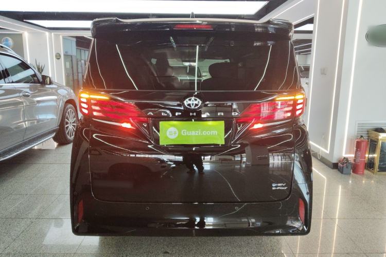 Used Toyota Alphard 2024 Dual-Engine 2.5L Deluxe Edition Exterior 4
