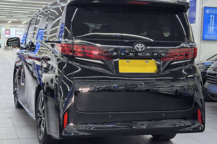 Used Toyota Alphard 2024 Dual-Engine 2.5L Prestige Edition Exterior 5