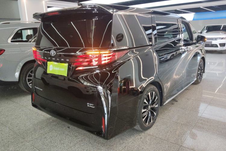 Used Toyota Alphard 2024 Dual-Engine 2.5L Deluxe Edition Exterior 5