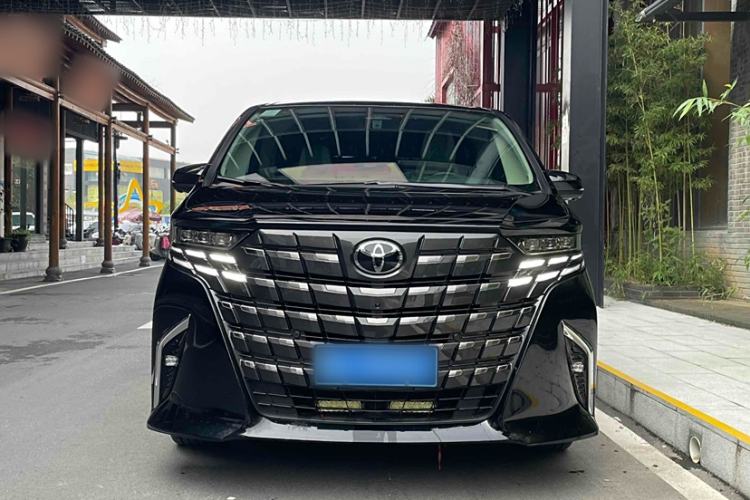Used Toyota Alphard 2024 Dual-Engine 2.5L Deluxe Edition Exterior 5