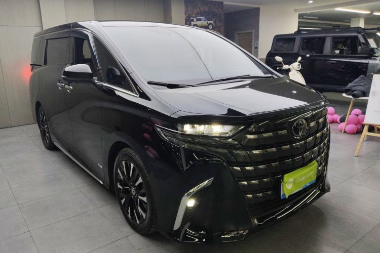 Used Toyota Alphard 2024 Dual-Engine 2.5L Deluxe Edition Front Right 45 Deg