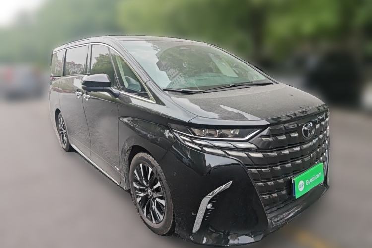 Used Toyota Alphard 2024 Dual-Engine 2.5L Deluxe Edition Front Right 45 Deg