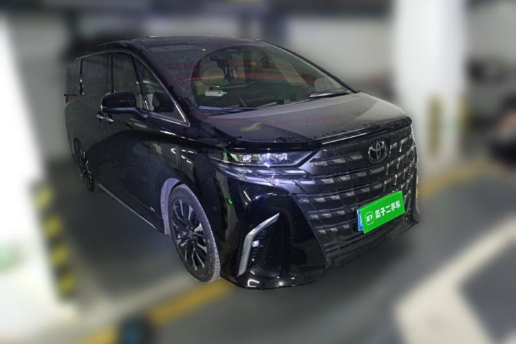 Used Toyota Alphard 2024 Dual-Engine 2.5L Deluxe Edition Front Right 45 Deg