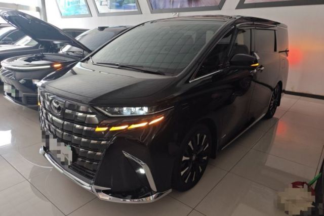 Used Toyota Alphard 2024 Dual-Engine 2.5L Prestige Edition