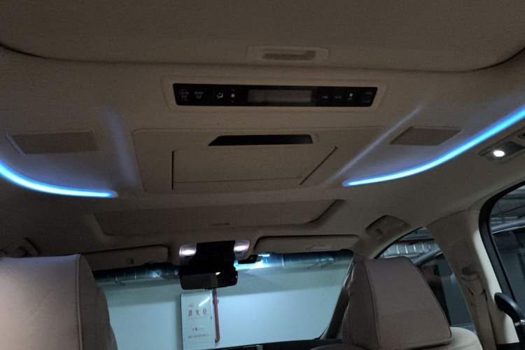 Used Toyota Alphard 2024 Dual-Engine 2.5L Prestige Edition Headliner