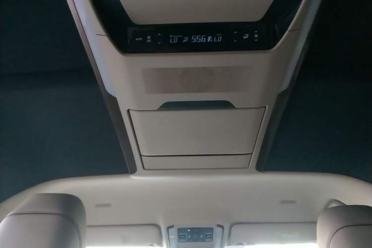 Used Toyota Alphard 2024 Dual-Engine 2.5L Deluxe Edition Headliner