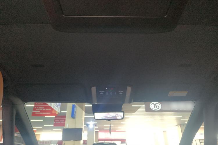 Used Toyota Alphard 2024 Dual-Engine 2.5L Prestige Edition Headliner