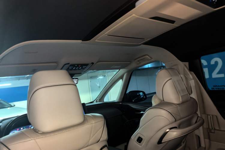Used Toyota Alphard 2024 Dual-Engine 2.5L Prestige Edition Headliner