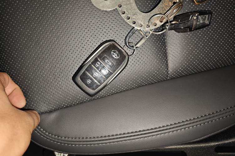 Used Toyota Alphard 2024 Dual-Engine 2.5L Prestige Edition Interior 1