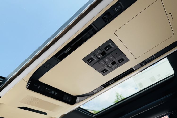 Used Toyota Alphard 2024 Dual-Engine 2.5L Prestige Edition Interior 2