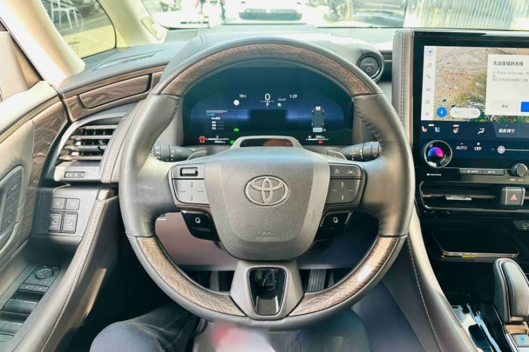 Used Toyota Alphard 2024 Dual-Engine 2.5L Prestige Edition Interior 3